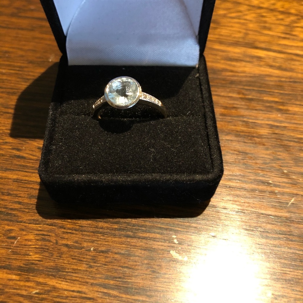 Aquamarine and diamond ring